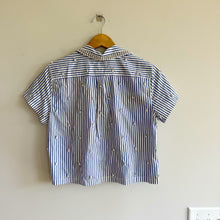 Load image into Gallery viewer, J. Crew Pearl Embellished Short Sleeve Striped Cropped Blouse Blue White 0
