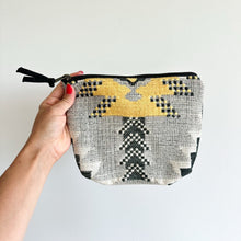 Load image into Gallery viewer, Atenti Embroidered Lightweight Zipper Closure Pouch Wallet Clutch Gray
