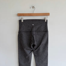 Load image into Gallery viewer, Lululemon Wunder Under High Rise Leggings Variegated Knit Heathered Black 6

