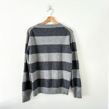 Load image into Gallery viewer, Qi Cashmere Striped Long Sleeve Pullover Sweater Gray M
