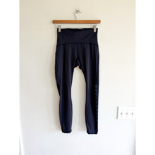 Load image into Gallery viewer, Lululemon Train Times 7/8 25" Legging Pant Melanite Grey 4
