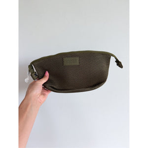 Dagne Dover Zipper Closure Mesh Travel Cosmetic Pouch Green NEW