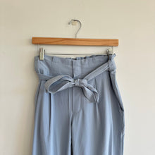Load image into Gallery viewer, Athleta Skyline Pant II High Rise Straight Leg Paperbag Pants Blue 6
