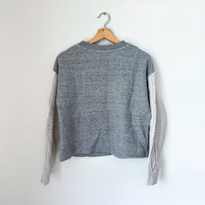 Cabi Cable-Knit Sleeve V-Neck Long Sleeve Pullover Sweater Gray M