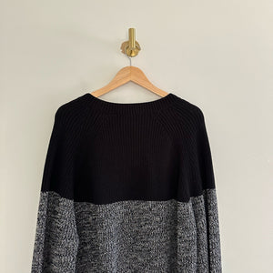 French Connection Lottie Colorblock V-Neck Pullover Sweater Black/Gray M