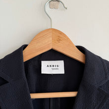 Load image into Gallery viewer, Akris Punto Lightweight Textured Single-Breasted Layered Hem Blazer Jacket Black
