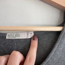 Load image into Gallery viewer, Barefoot Dreams Malibu Collection Long Sleeve Hooded Sweatshirt Gray M
