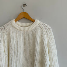 Load image into Gallery viewer, Urban Outfitters BP. Slouchy Knit Crew Neck Long Sleeve Pullover Sweater White L
