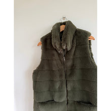 Load image into Gallery viewer, Donna Salyers Fabulous Faux Horizontal Panel Zip Up Vest Green L
