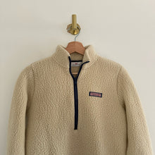 Load image into Gallery viewer, Vineyard Vines Heritage Sherpa 1/2-Zip in Camel XXS
