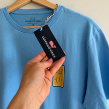 Load image into Gallery viewer, Vineyard Vines Uncooped Short Sleeve Crew Neck T-Shirt Ocean Breeze M NWT
