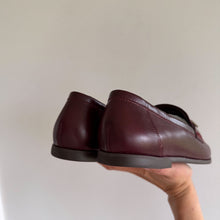 Load image into Gallery viewer, Schutz Desmond Caseina Leather Square Toe Flat Loafer Vino Rubi 8.5 NIB
