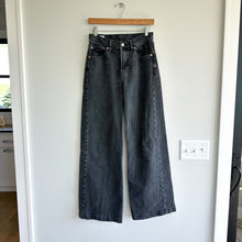 Load image into Gallery viewer, GAP High Rise Stride Wide Leg Jeans Black Size 26/2R
