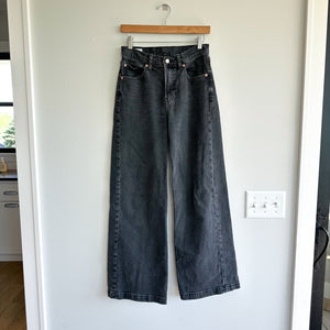 GAP High Rise Stride Wide Leg Jeans Black Size 26/2R