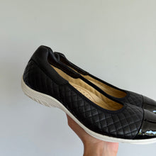 Load image into Gallery viewer, Royal Albartross Quilted Leather Low Top Slip On Golf Shoes Black 8 NEW
