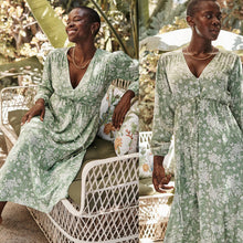 Load image into Gallery viewer, SUMMERSALT The Cinched Waist Caftan Dress Vintage Floral in Ivy S
