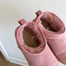 Load image into Gallery viewer, UGG Classic Ultra Mini Sheepskin Suede Slip On Ankle Boots Pink 9

