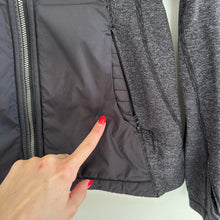 Load image into Gallery viewer, Lululemon Rebel Runner Jacket in Black / Wee Stripe Black Heathered Black 4
