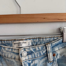Load image into Gallery viewer, Abercrombie &amp; Fitch Curve Love The Skinny High Rise Acid Wash Jeans Blue 30
