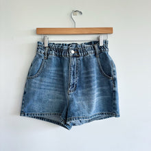 Load image into Gallery viewer, BDG Urban Outfitters Pull-On Denim Shorts M
