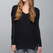 Load image into Gallery viewer, Lululemon The Sweater Life V-Neck Pullover Sweater Black 4
