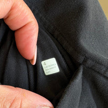 Load image into Gallery viewer, Lululemon Inner Glow Terry 3" High Rise Activewear Short Black 4
