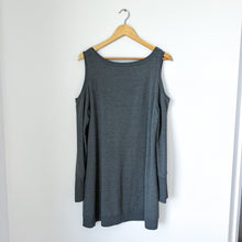 Load image into Gallery viewer, Soft Surroundings Cortese Tunic Cold Shoulder Pullover Gray M
