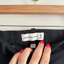 Load image into Gallery viewer, Abercrombie &amp; Fitch Sloane Tailored High Rise Pleated Wide Leg Pants Black 25
