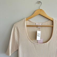 Load image into Gallery viewer, Rachel Parcell Ribbed Knit Scoop Neck Short Sleeve Midi Dress Beige Faded L
