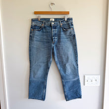 Load image into Gallery viewer, Citizens of Humanity Charlotte High Rise Denim Crop Jeans Blue 30
