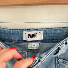 Load image into Gallery viewer, PAIGE The Anessa High-Rise Crop Wide Leg Jeans in Shooting Star 33
