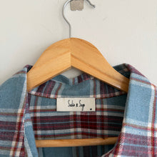Load image into Gallery viewer, Sadie &amp; Sage Plaid Pattern Flannel Casual Button Up Shirt Blue Red M
