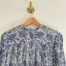 Load image into Gallery viewer, Anthropologie Pilcro and The Letterpress Tavi Paisley Blouse
