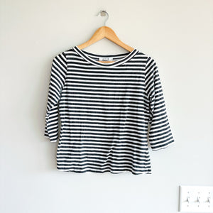 ALLUDE Striped 3/4 Sleeve T-Shirt Top Gray White M