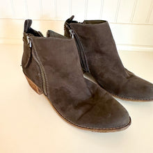 Load image into Gallery viewer, Dolce Vita Sibil Suede Zip Closure Ankle Bootie Brown 8M
