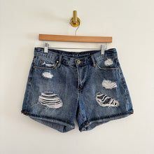 Load image into Gallery viewer, Articles Of Society Distressed Denim Dark Wash Mid Rise Shorts Blue 27

