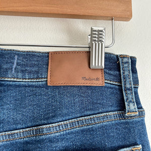 Madewell Tall 10" High-Rise Skinny Jeans in Wendover Wash 26T