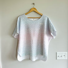 Load image into Gallery viewer, Sol Angeles Ombre Dalmation Slouch Short Sleeve Top Blue L
