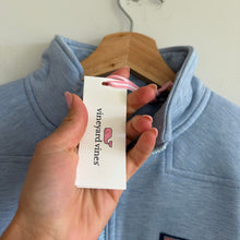 Load image into Gallery viewer, Vineyard Vines Dreamcloth Relaxed Shep 1/4 Zip Sweatshirt Blue S NWT
