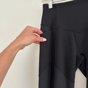 Lululemon Front Panel Mixed Media Pocket Leggings Black 4