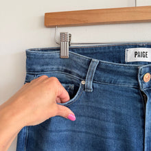 Load image into Gallery viewer, Paige Anessa 31" Denim High Rise Wide Leg Jeans Blue 30
