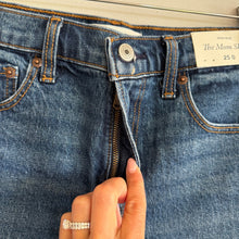Load image into Gallery viewer, Abercrombie &amp; Fitch The Mom High Rise Raw Hem Denim Jean Shorts Blue 25 NWT
