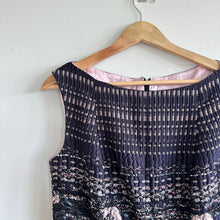 Load image into Gallery viewer, TALBOT RUNHOF Flared Metallic Floral Jacquard Sleeveless Dress Purple 10
