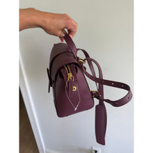 Load image into Gallery viewer, Senvere Mini Maestra Pebbled Leather Convertible Handbag Backpack Plum
