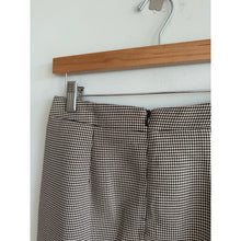 Load image into Gallery viewer, Entro Timeless Vibes Houndstooth Pattern Mini Skirt Brown White S
