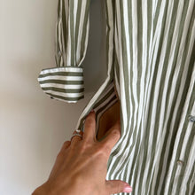 Load image into Gallery viewer, Vince Coast Striped Long Sleeve Shirtdress Green White
