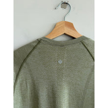 Load image into Gallery viewer, Lululemon Swiftly Tech Long Sleeve 2.0 Running Activewear Top Green 8
