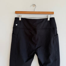Load image into Gallery viewer, Zella Live In High Waist Active Side Pocket Crop Leggings Black L
