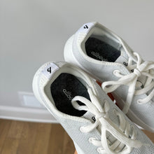 Load image into Gallery viewer, Allbirds Tree Runner Go Low Top Lace Up Round Toe Sneakers White 7
