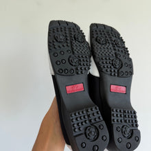Load image into Gallery viewer, Walter Genuin Gia Colorblock Slip On Golf Comfort Shoes Black White 9.5
